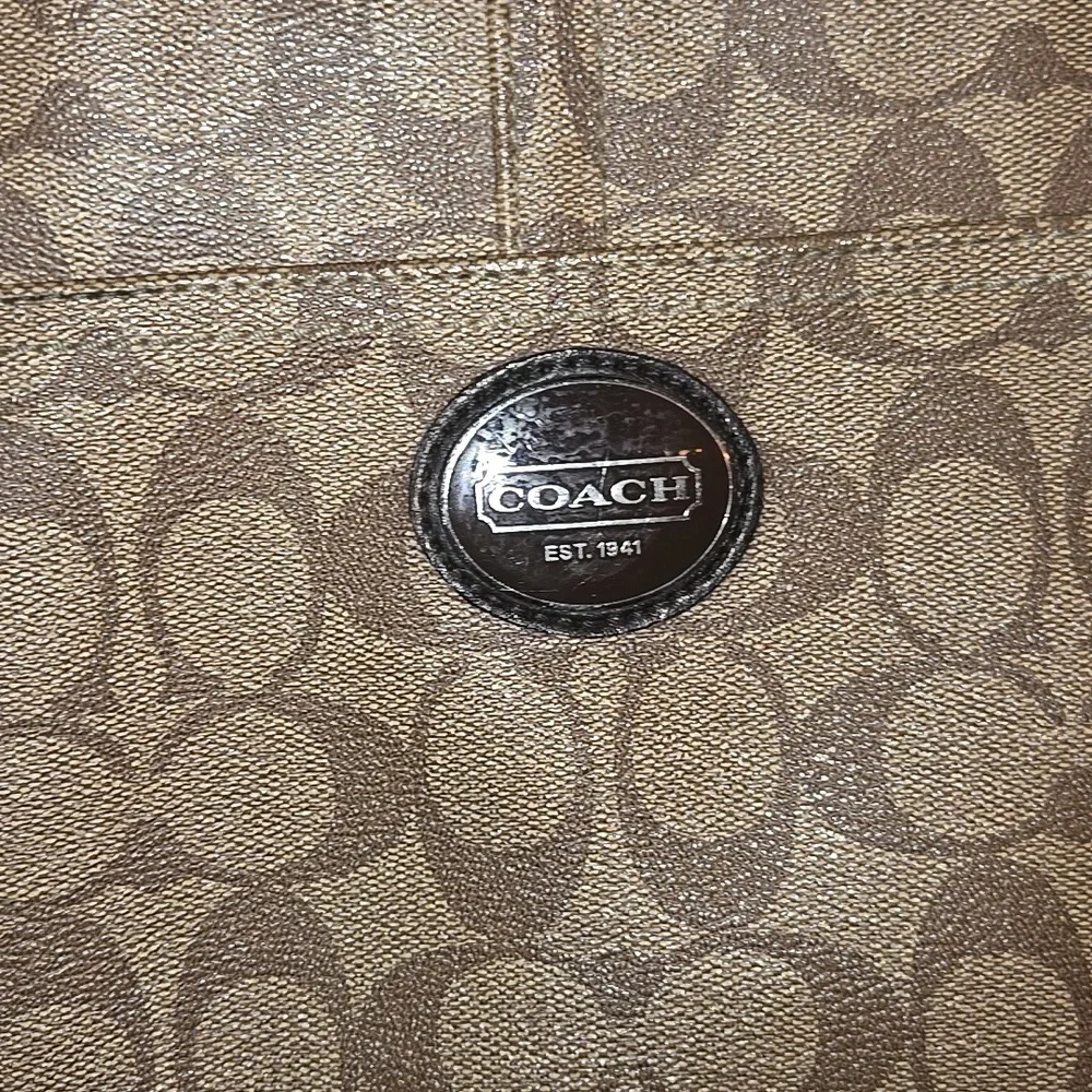 Coach handbag - Picture 3 of 14